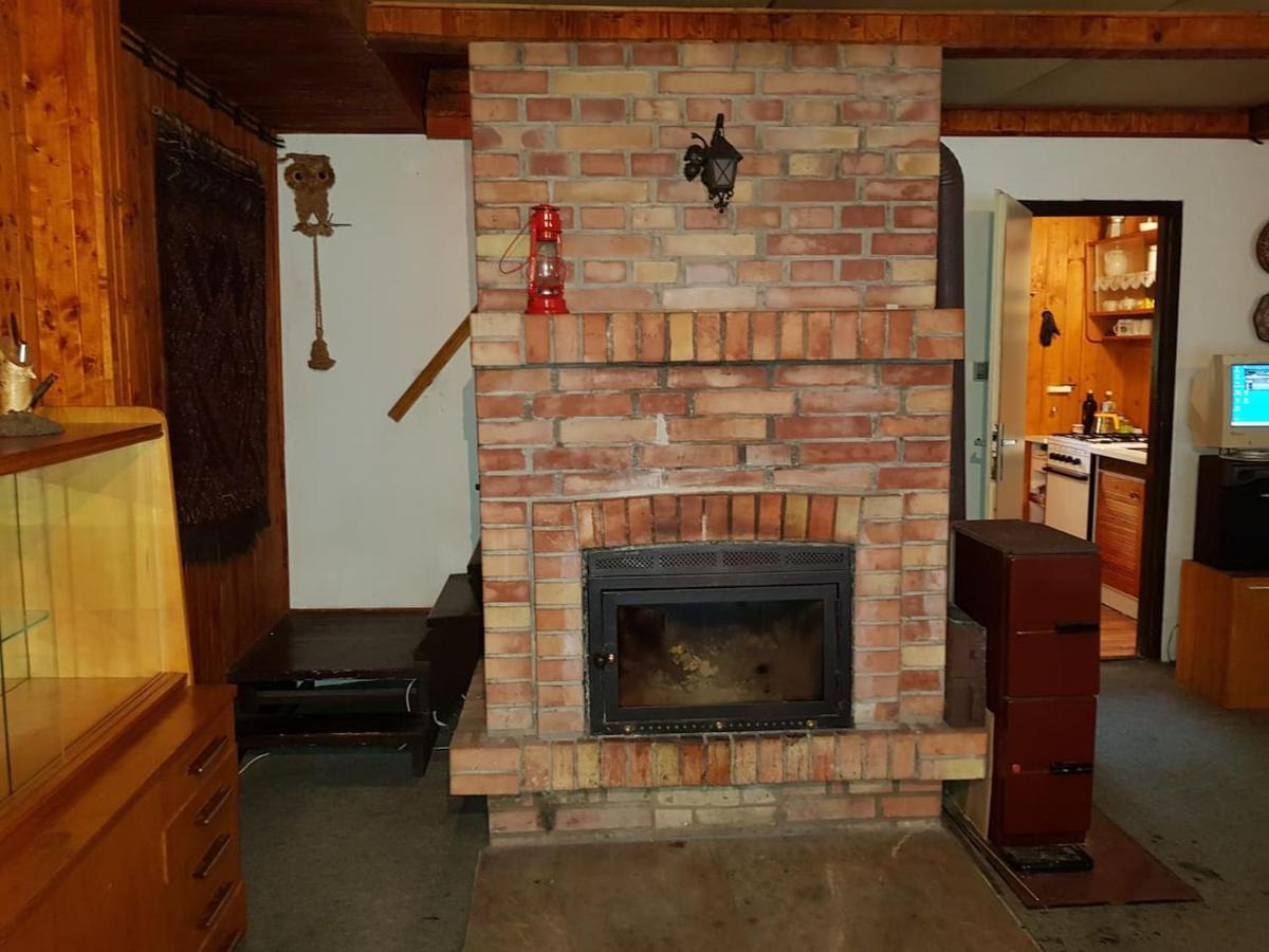 Slovak Cottage Near Bratislava In The Heart Of The Carpathians โมดรา ภายนอก รูปภาพ